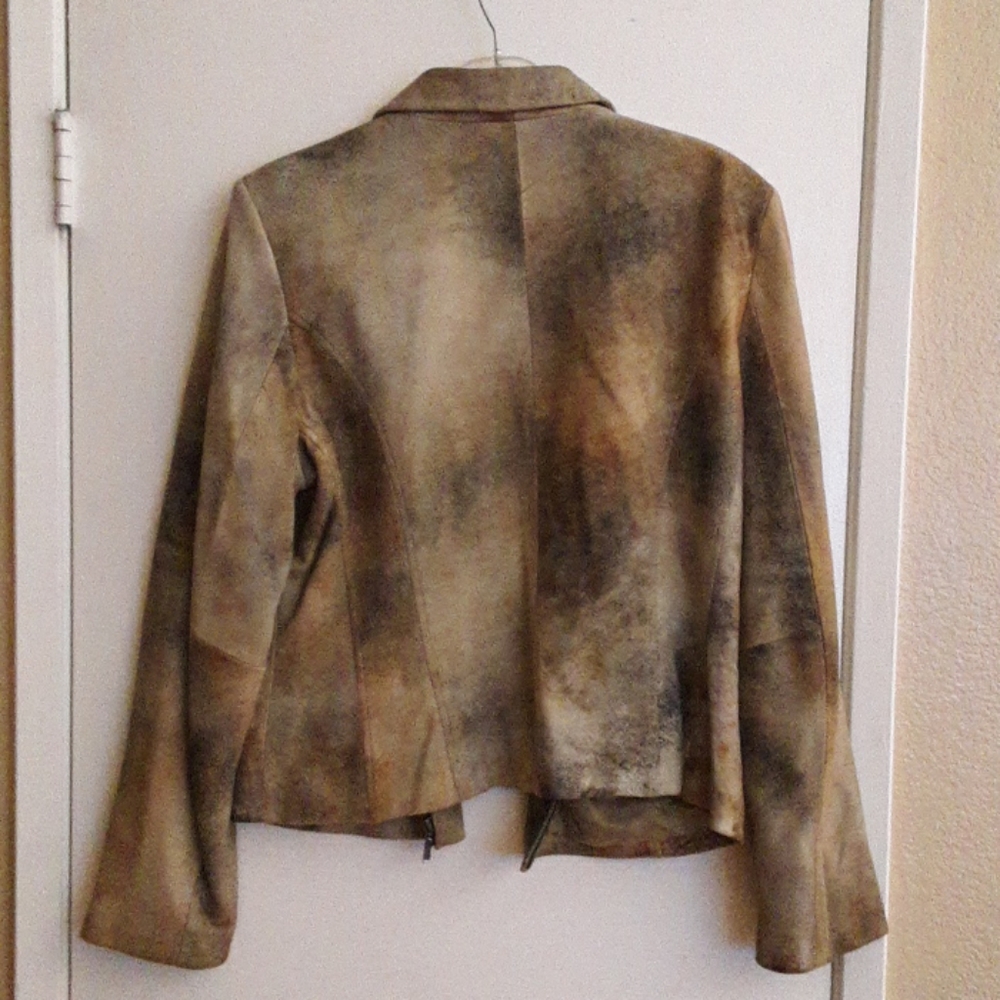 Jacket - Picture 2 of 3